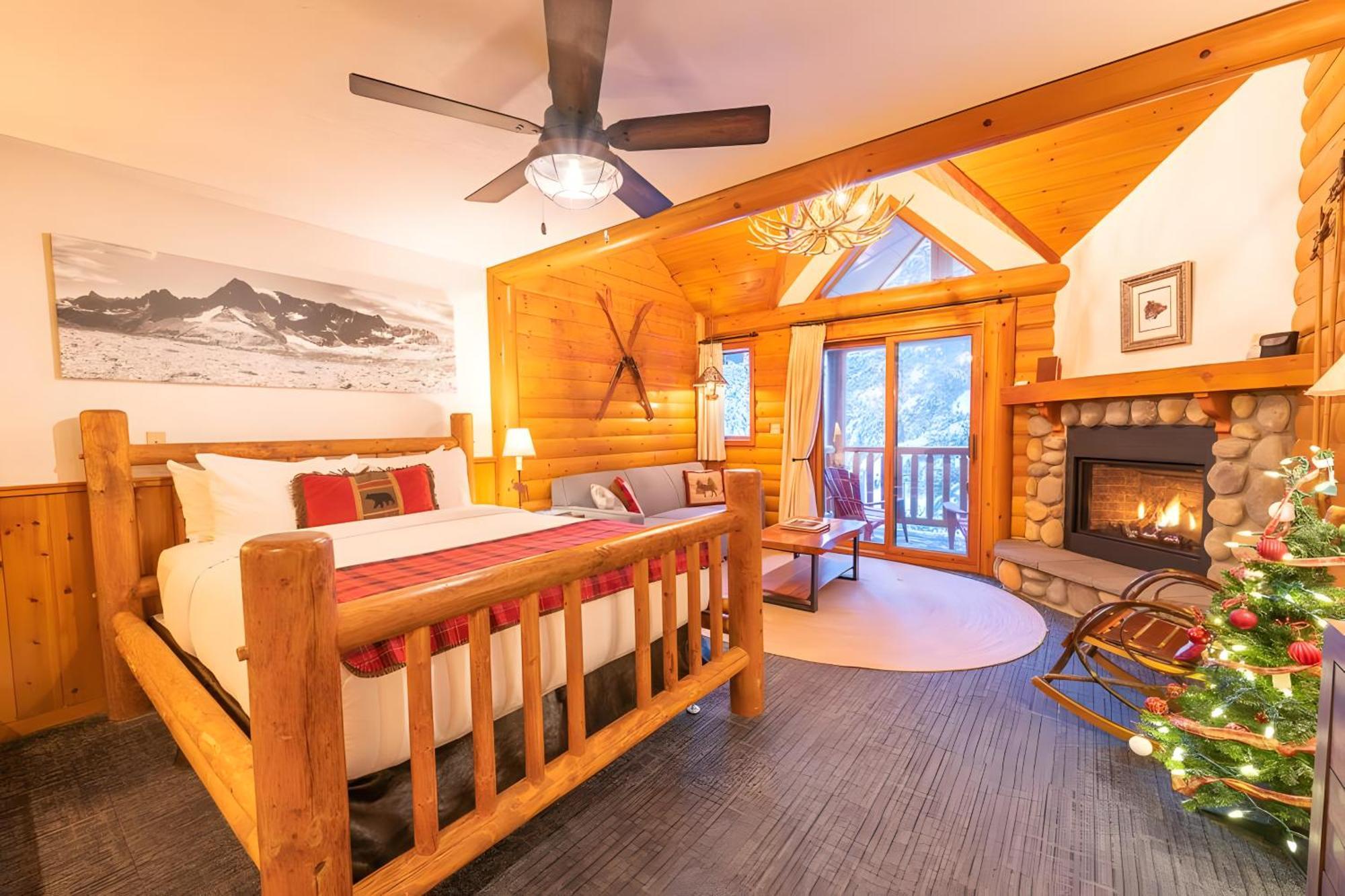 Baker Creek By Basecamp Hotel Lake Louise Exterior foto