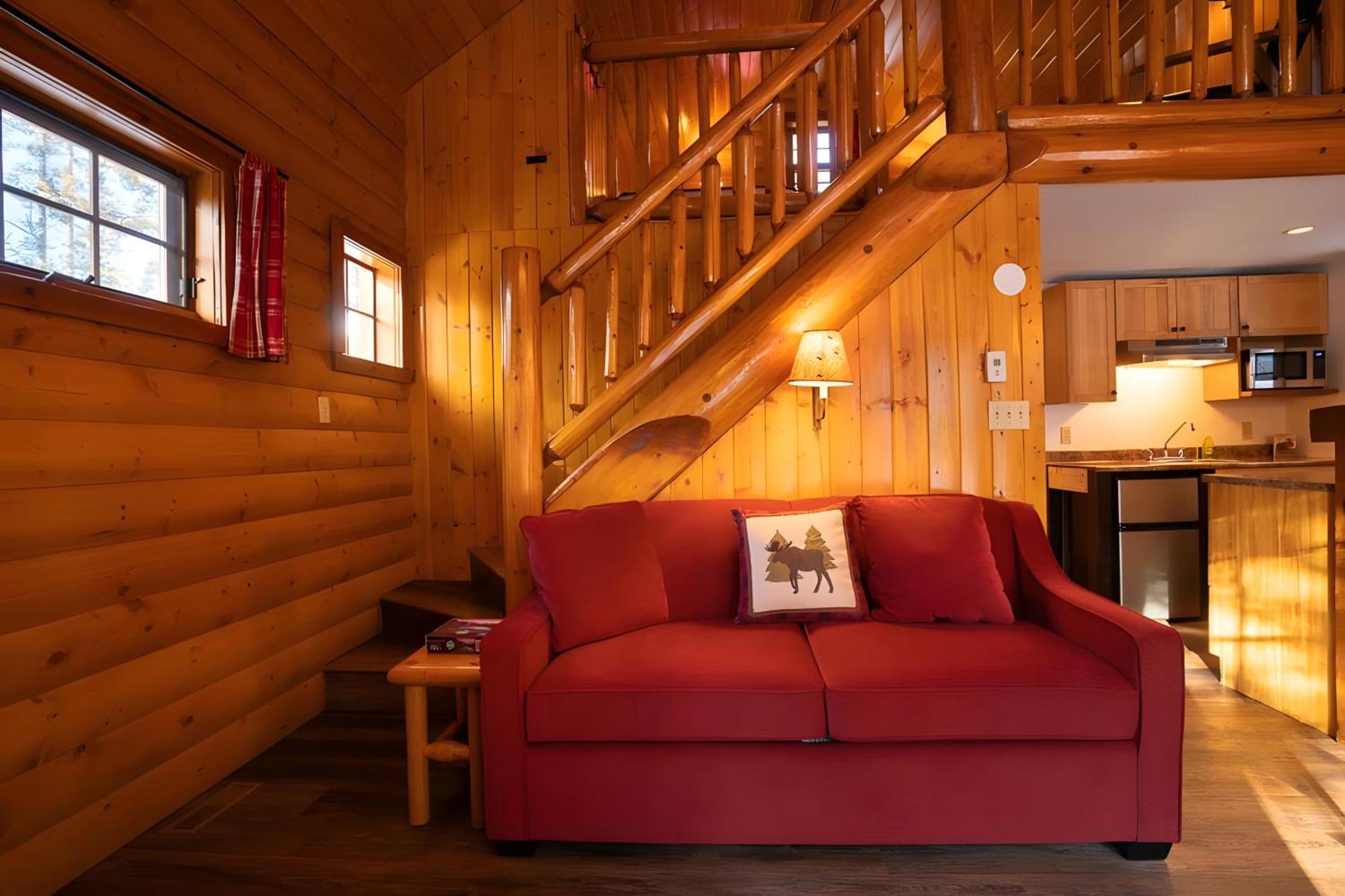 Baker Creek By Basecamp Hotel Lake Louise Exterior foto