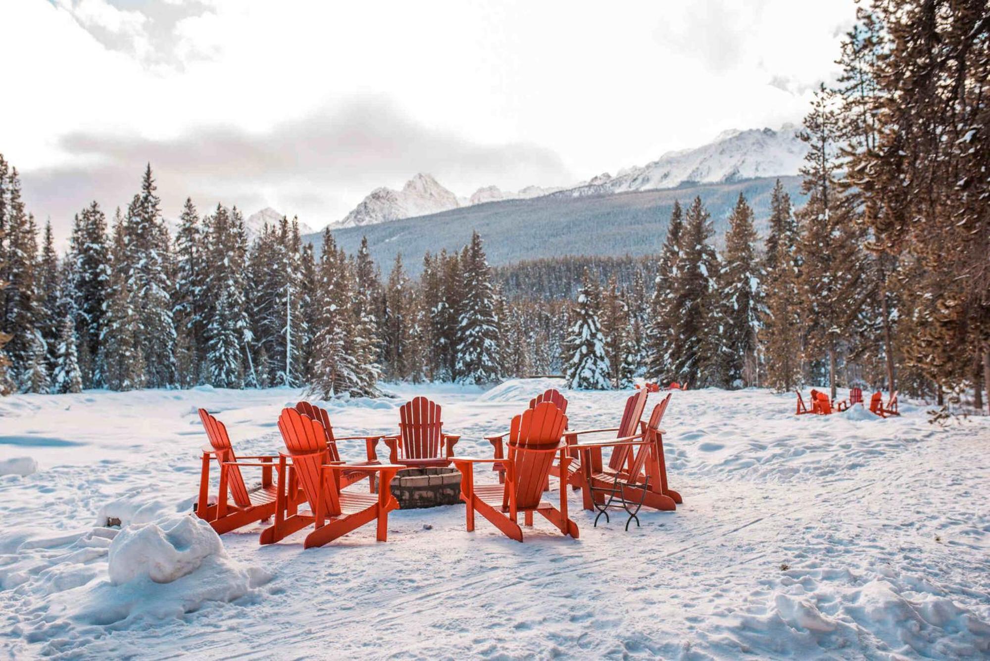 Baker Creek By Basecamp Hotel Lake Louise Exterior foto