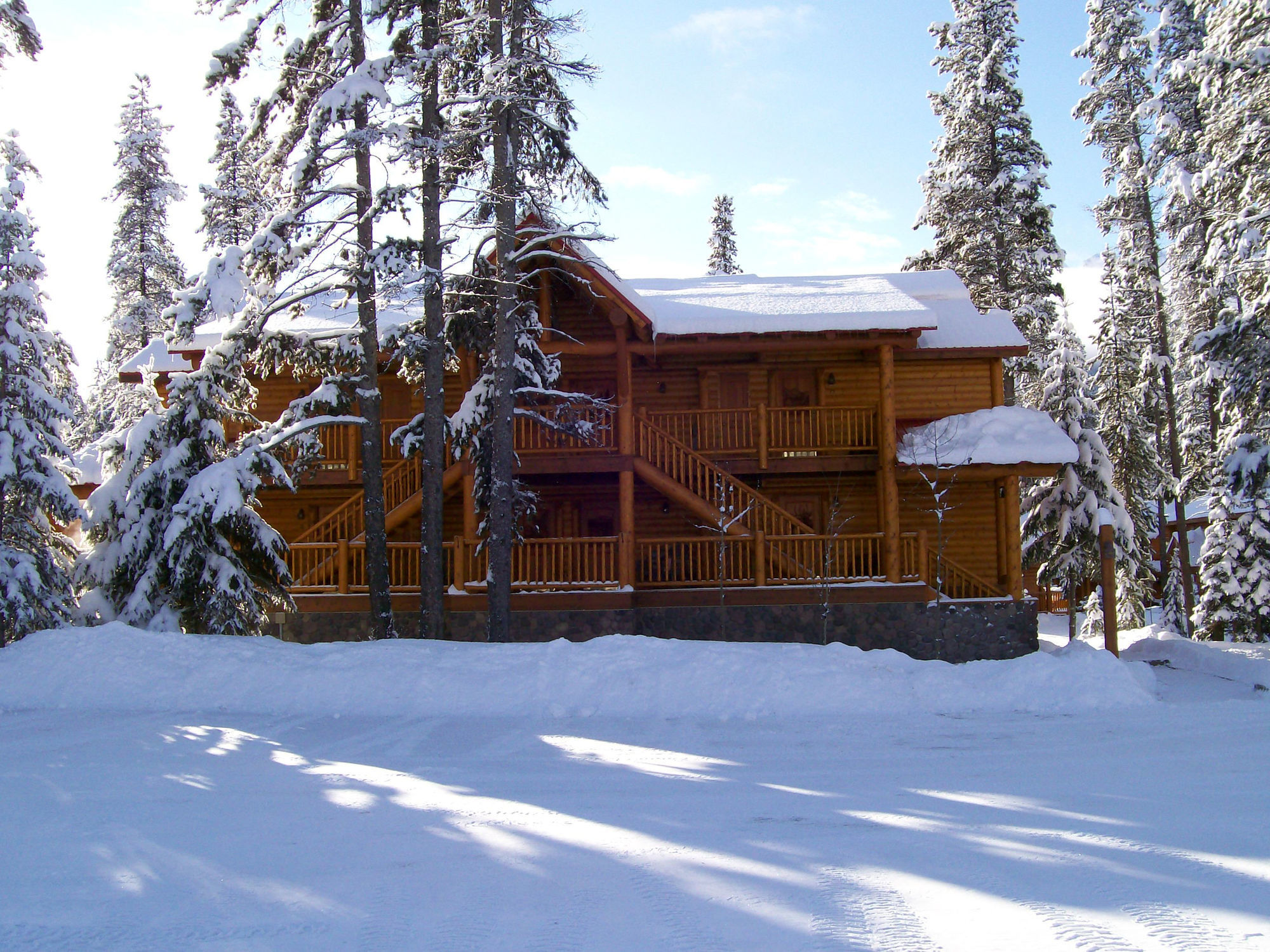 Baker Creek By Basecamp Hotel Lake Louise Exterior foto