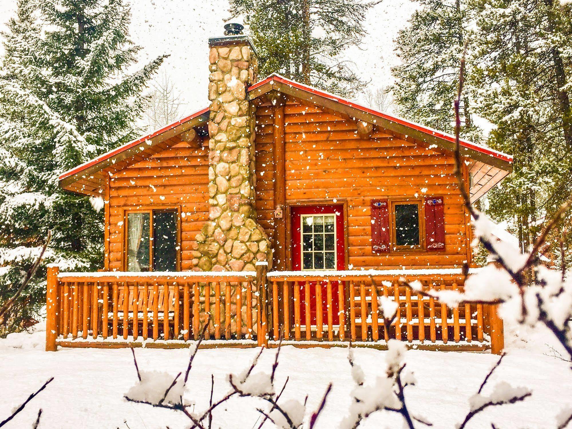 Baker Creek By Basecamp Hotel Lake Louise Exterior foto